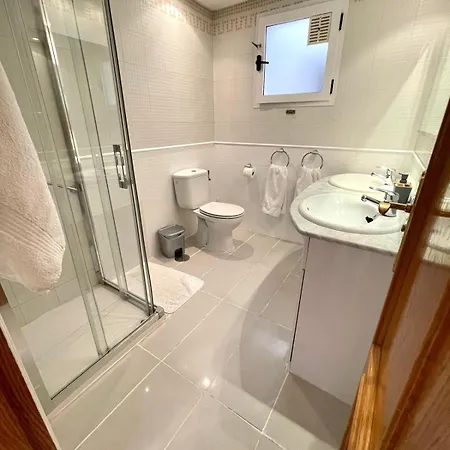 Soleado Con Piscina Y Terraza Privada. * El Albir