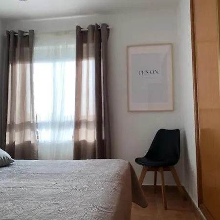 Soleado Con Piscina Y Terraza Privada. Appartement *