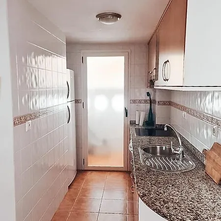 Soleado Con Piscina Y Terraza Privada. Apartment