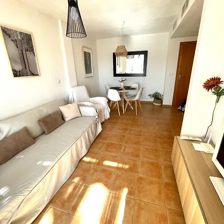 Soleado Con Piscina Y Terraza Privada. Appartement *
